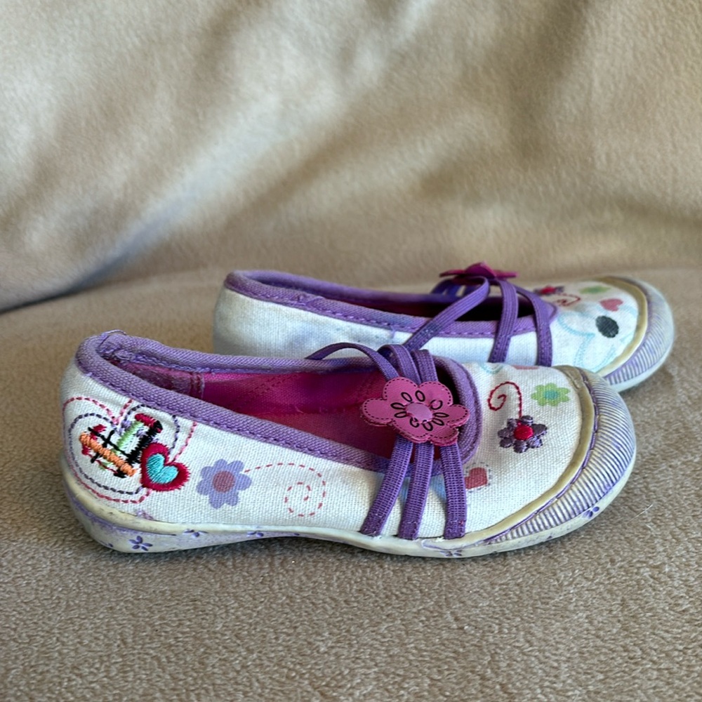 Jumping beans pull on shoe size 7
